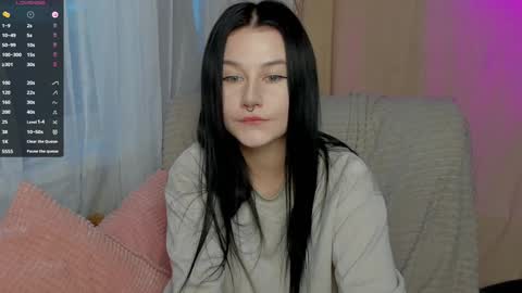 Snapshot of alinegreeeen chatting on January 2025 10:28:02 AM Aline Greeeen online show from January 2025 10:28:02 AM