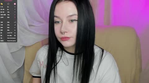Snapshot of alinegreeeen chatting on January 2025 12:12:01 AM Aline Greeeen online show from January 2025 12:12:01 AM