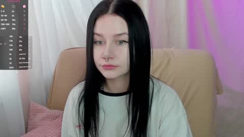 Snapshot of alinegreeeen chatting on January 2025 06:56:02 AM Aline Greeeen online show from January 2025 06:56:02 AM