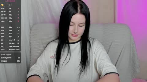 Snapshot of alinegreeeen chatting on January 2025 01:34:01 PM Aline Greeeen online show from January 2025 01:34:01 PM