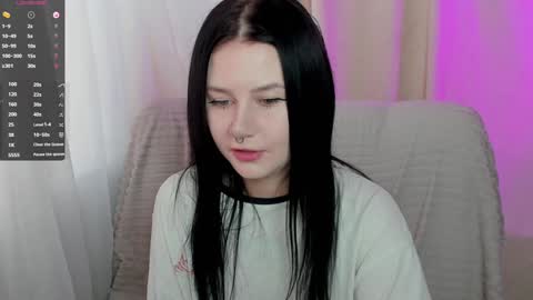 Snapshot of alinegreeeen chatting on February 2025 10:13:02 AM Aline Greeeen online show from February 2025 10:13:02 AM