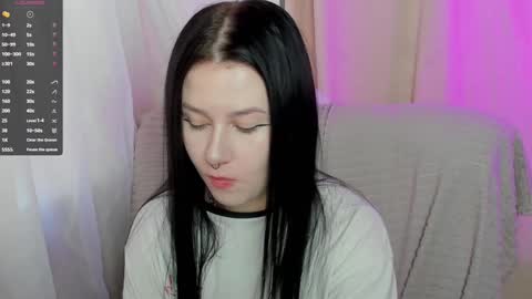 Snapshot of alinegreeeen chatting on February 2025 10:51:02 AM Aline Greeeen online show from February 2025 10:51:02 AM