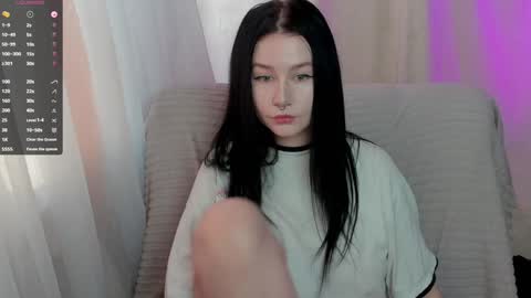 Snapshot of alinegreeeen chatting on February 2025 10:04:01 AM Aline Greeeen online show from February 2025 10:04:01 AM