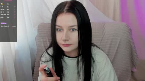 Snapshot of alinegreeeen chatting on February 2025 08:01:01 AM Aline Greeeen online show from February 2025 08:01:01 AM
