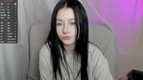 Snapshot of alinegreeeen chatting on February 2025 12:22:01 PM Aline Greeeen online show from February 2025 12:22:01 PM