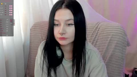 Snapshot of alinegreeeen chatting on February 2025 06:36:02 AM Aline Greeeen online show from February 2025 06:36:02 AM