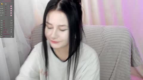 Snapshot of alinegreeeen chatting on February 2025 02:53:01 AM Aline Greeeen online show from February 2025 02:53:01 AM