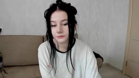Snapshot of alinegreeeen chatting on March 2025 05:54:02 AM Aline Greeeen online show from March 2025 05:54:02 AM