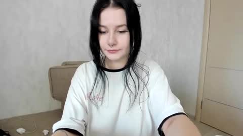 Snapshot of alinegreeeen chatting on March 2025 08:41:02 AM Aline Greeeen online show from March 2025 08:41:02 AM