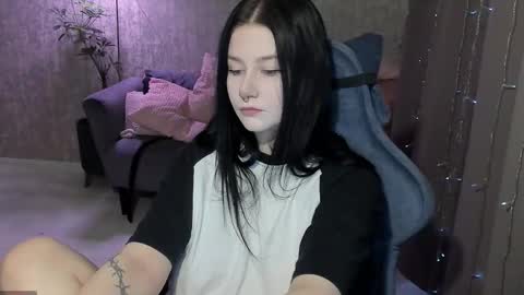 Snapshot of alinegreeeen chatting on October 2025 04:42:01 AM Aline Greeeen online show from October 2025 04:42:01 AM