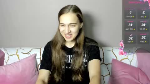 Snapshot of alisa__kelly chatting on September 2025 01:05:02 AM alisa__kelly online show from September 2025 01:05:02 AM