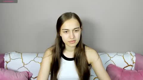 Snapshot of alisa__kelly chatting on September 2025 01:00:01 AM alisa__kelly online show from September 2025 01:00:01 AM