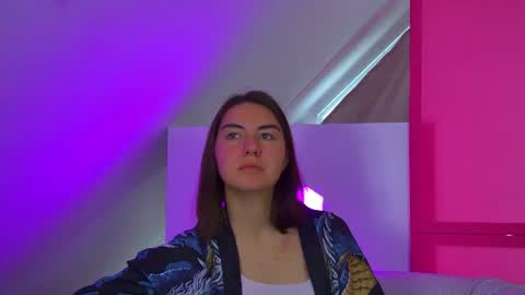 Snapshot of alisaalarie chatting on June 2026 06:37:02 AM Alisa online show from June 2026 06:37:02 AM