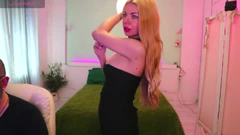 Snapshot of alisaaleks chatting on April 2026 09:03:01 AM Alisa Aleks online show from April 2026 09:03:01 AM
