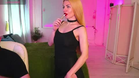 Snapshot of alisaaleks chatting on May 2026 10:10:01 AM Alisa Aleks online show from May 2026 10:10:01 AM