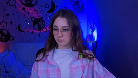Snapshot of alisabliss chatting on April 2026 07:17:02 PM Alisa online show from April 2026 07:17:02 PM