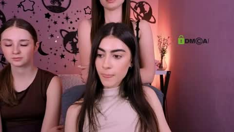 Snapshot of alisabliss chatting on May 2026 02:45:01 PM Alisa online show from May 2026 02:45:01 PM