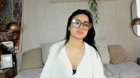 Snapshot of alisha69_ chatting on May 2026 08:40:02 PM alisha69_ online show from May 2026 08:40:02 PM