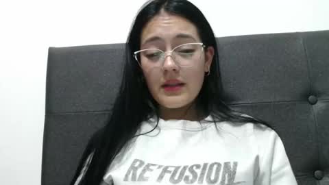 alisha_9997 online show from October 2025 12:43:02 AM