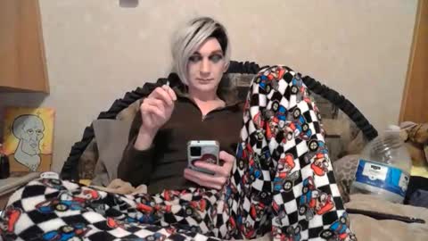 Alisha online show from December 2025 05:47:02 AM