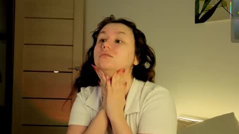 Alisia online show from November 2025 08:47:01 AM