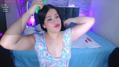 Snapshot of alison_girl22 chatting on June 2026 09:30:01 PM Alison online show from June 2026 09:30:01 PM