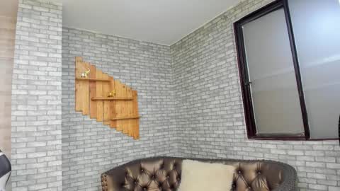 alisonn_doll online show from November 2025 01:11:02 PM