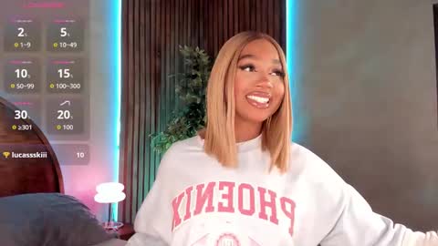 Alison Moon  online show from November 2025 10:53:02 PM