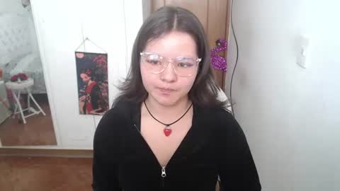Snapshot of alissa_morrison chatting on July 2026 06:45:01 PM alissa_morrison online show from July 2026 06:45:01 PM