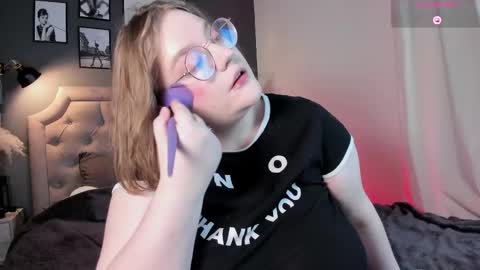 Alissa online show from February 2025 04:25:02 PM