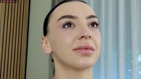 Alissa online show from May 2026 04:07:02 AM