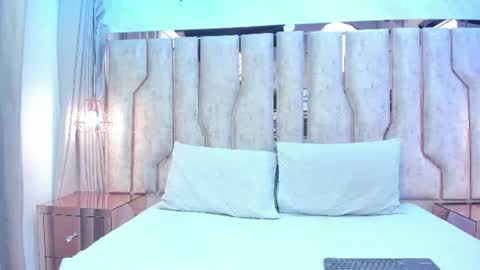 alisse_myers online show from July 2026 03:04:01 AM