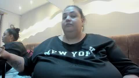 Snapshot of alisson_am chatting on July 2026 12:29:02 PM Alisson online show from July 2026 12:29:02 PM