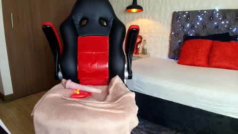 Snapshot of alisson_dl chatting on January 2026 05:38:02 PM alisson dl online show from January 2026 05:38:02 PM