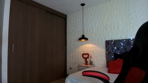 Snapshot of alisson_dl chatting on January 2026 06:32:02 PM alisson dl online show from January 2026 06:32:02 PM