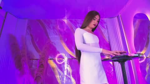 alisson_santiel online show from May 2026 07:41:01 PM