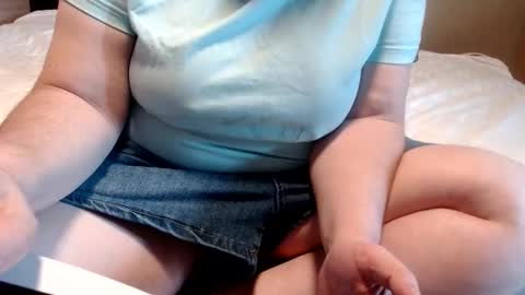 Snapshot of alissonnat chatting on May 2026 11:31:02 AM Alissonnat online show from May 2026 11:31:02 AM