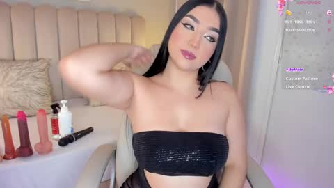 Snapshot of alissyadanger chatting on January 2025 02:14:01 AM TATIS online show from January 2025 02:14:01 AM