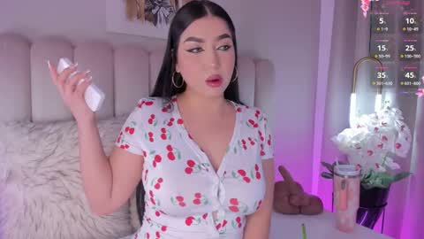 Snapshot of alissyadanger chatting on September 2025 12:38:01 AM TATIS online show from September 2025 12:38:01 AM