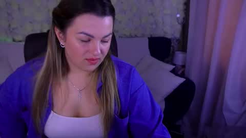 Snapshot of alissyagrayy chatting on June 2026 05:53:01 AM alissyagrayy online show from June 2026 05:53:01 AM