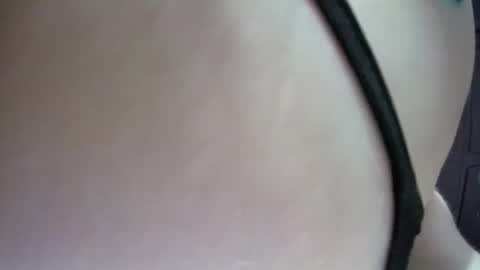 Snapshot of alixxx_culombia chatting on May 2026 06:48:02 PM Alix online show from May 2026 06:48:02 PM