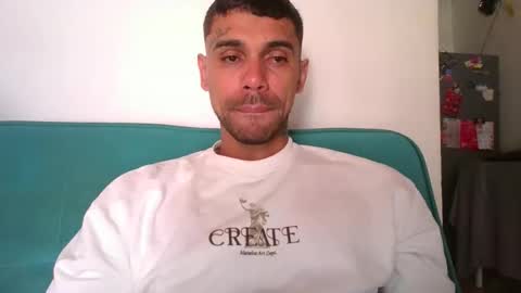 Snapshot of allanbarreto chatting on May 2026 04:35:02 PM Allan online show from May 2026 04:35:02 PM
