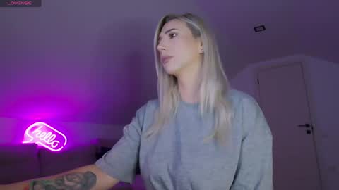 A day u didnt smile is a lost day online show from April 2026 07:53:01 AM