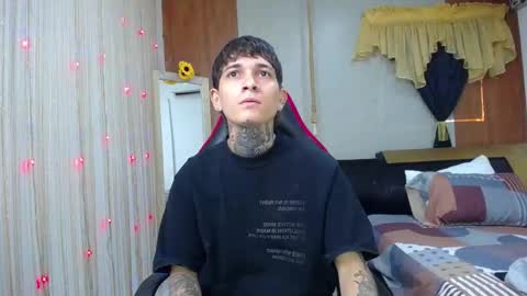 Snapshot of allen_wright chatting on March 2026 02:57:01 PM ALLEN WRIGHT online show from March 2026 02:57:01 PM