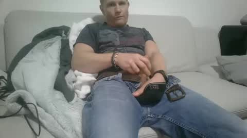 alles594462 online show from December 2024 05:55:01 PM