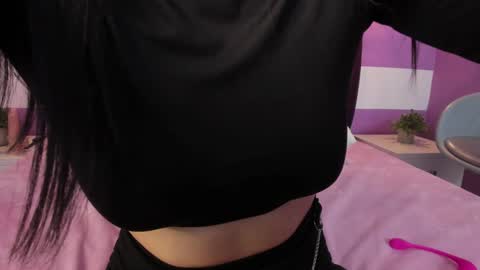 Snapshot of alli_cooper chatting on December 2024 04:09:02 PM Ali online show from December 2024 04:09:02 PM