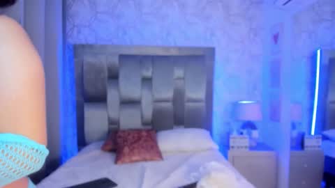 AlliceWinter online show from October 2025 11:34:02 AM