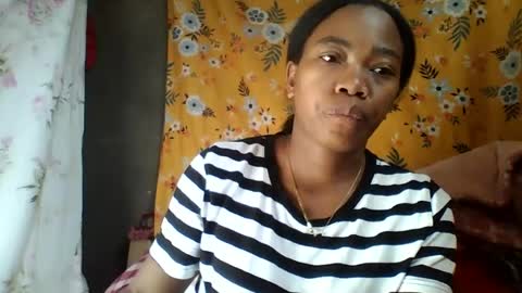 Snapshot of alliciax632770q chatting on July 2026 10:52:02 AM alliciax632770q online show from July 2026 10:52:02 AM