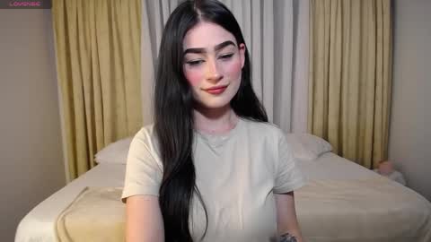 Allie  online show from May 2026 07:33:01 PM
