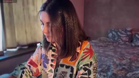 Snapshot of alliesynns chatting on August 2026 10:28:02 AM Allie online show from August 2026 10:28:02 AM